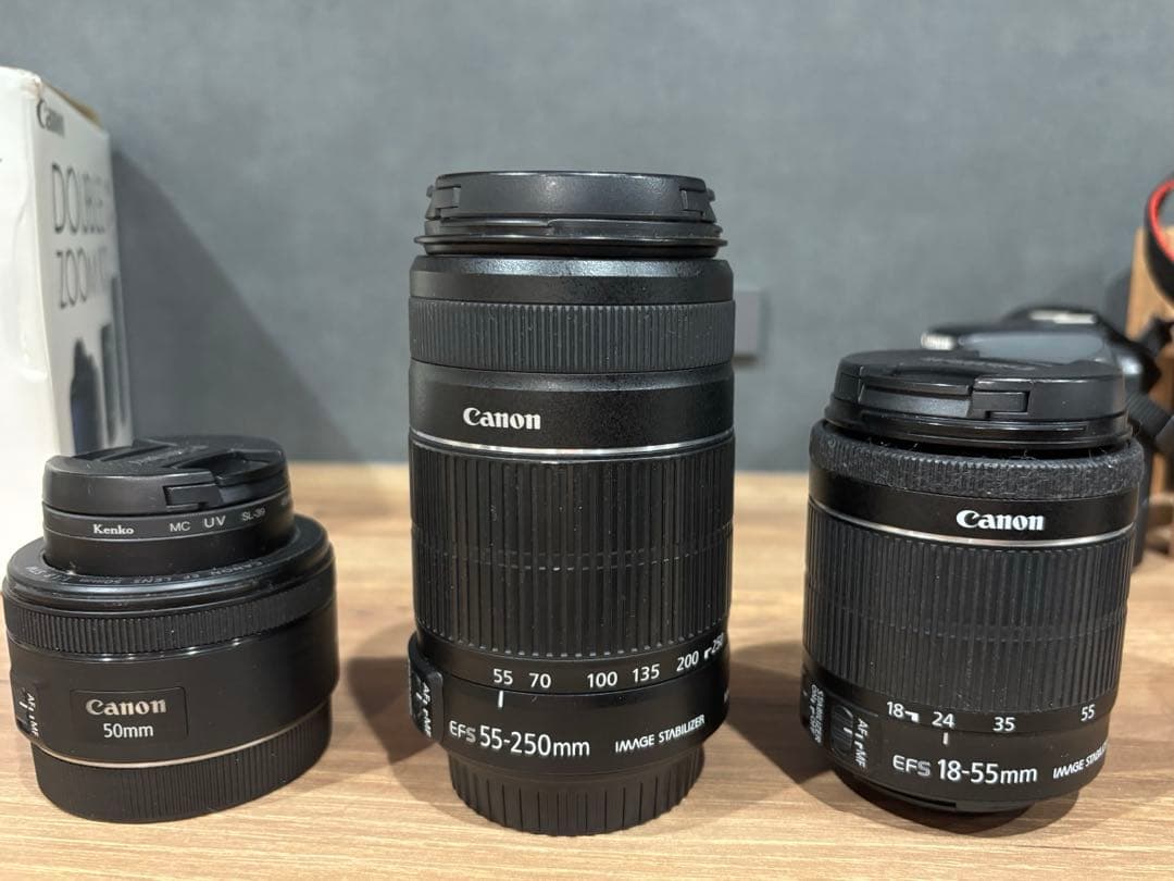 Canon EOS kiss X7ダブルズーム＋単焦点＋スマホ転送＋レンズカバー