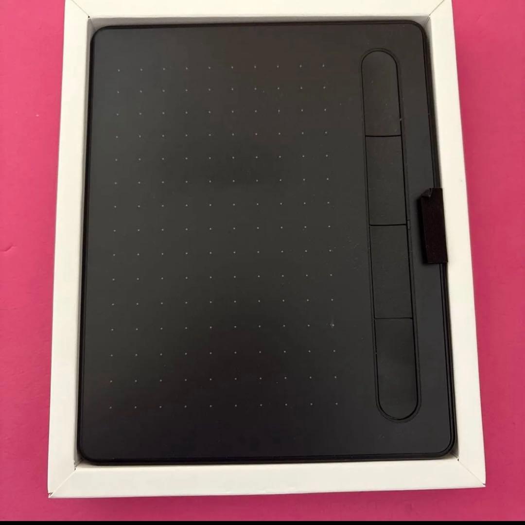 ユーキャン　デジタルイラスト講座セット　ペンタブレットと本4冊