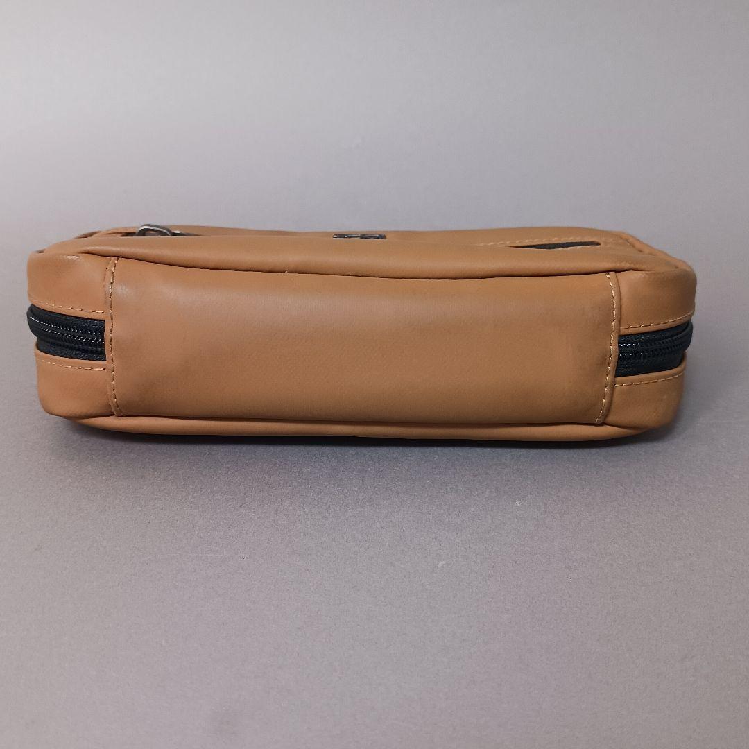882/美品/TUMI トゥミ/トラベルポーチ/ジップアラウンドケース/レザー