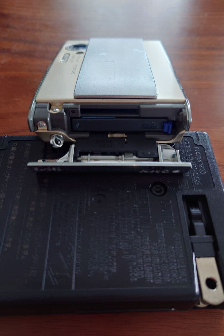 SONY Cyber-shot DSC-T5 シルバー ゴールド