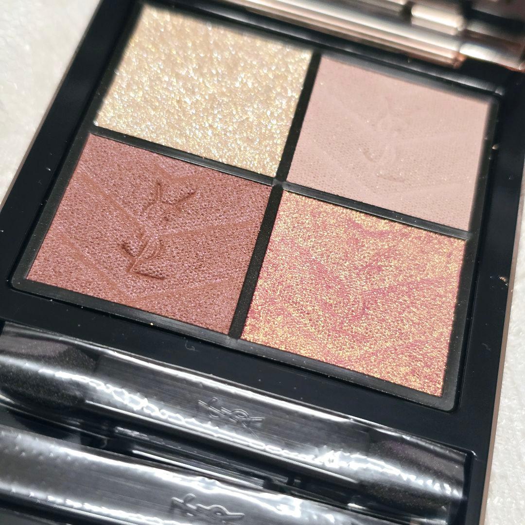 【新品】YSL イヴサンローラン クチュールミニクラッチ 825 限定シャドウ