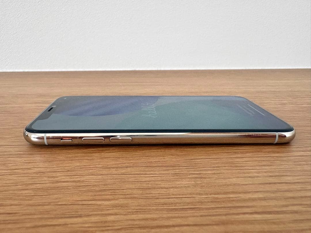 Apple iPhone 11 Pro シルバー 本体　64gb