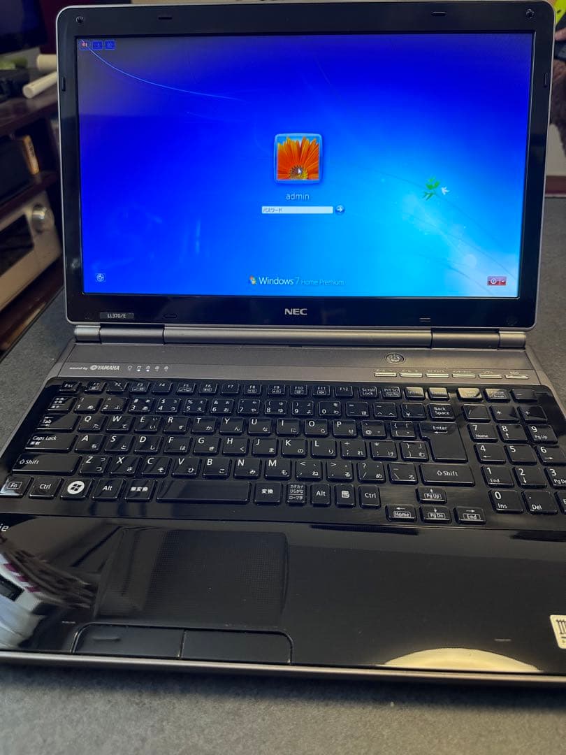 スマホ・タブレット・パソコン NEC LaVie L PC-LL370ES6B
