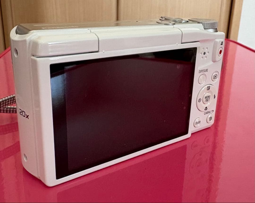 パナソニック　LUMIX TZ57