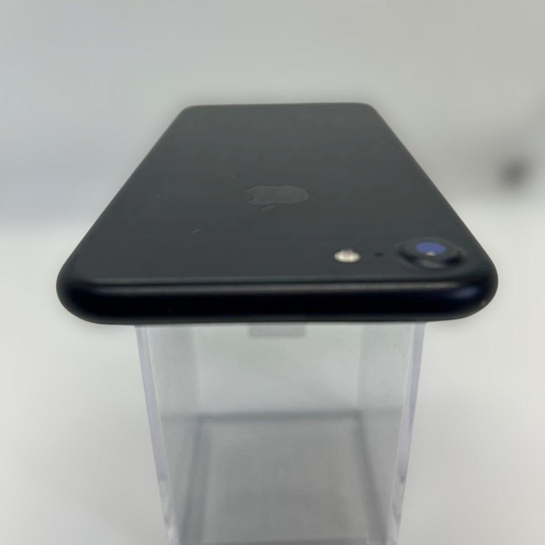 iPhone7 128G 画面新品バッテリー新品100%SIMフリー