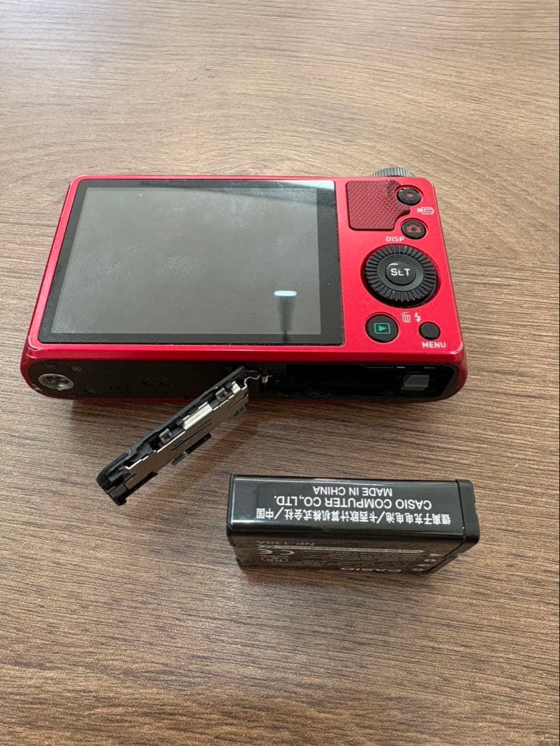 じ*た様 ◇CASIO EXILIM & HS コンパクトデジタルカメラセット