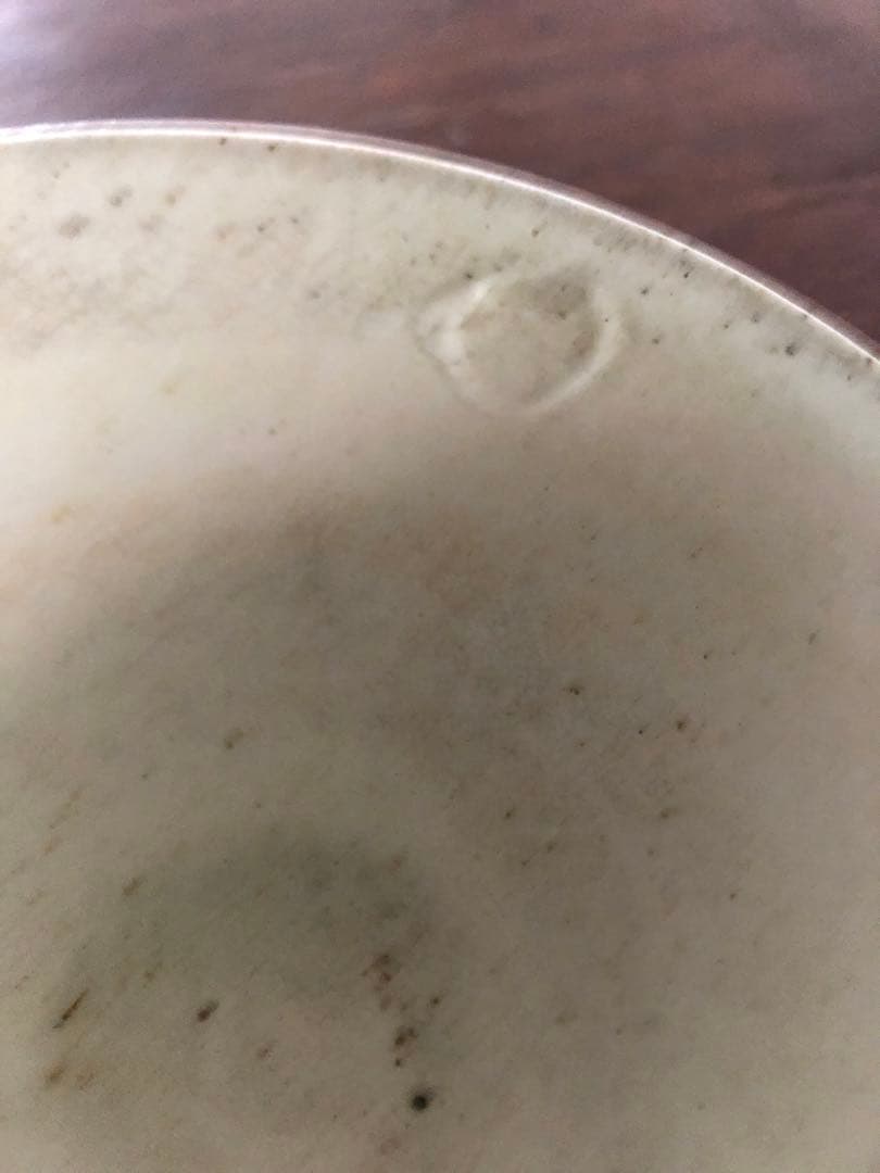 作家物　白い陶器の器