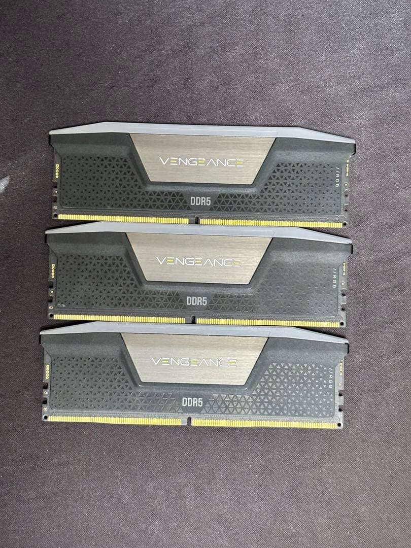 Vengeance DDR5 メモリー 16GB×3 48GB 動作未確認