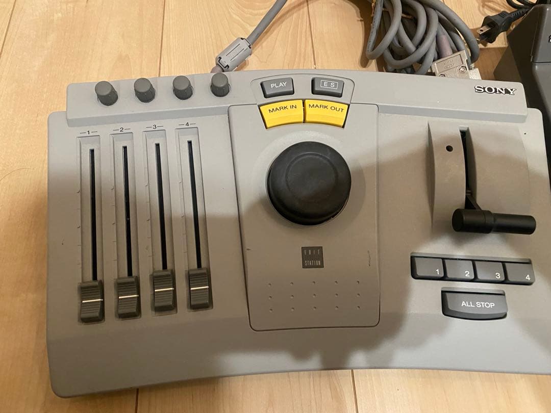 SONY 業務用　編集機材　放送機器　PVE-500　ESBK-7011