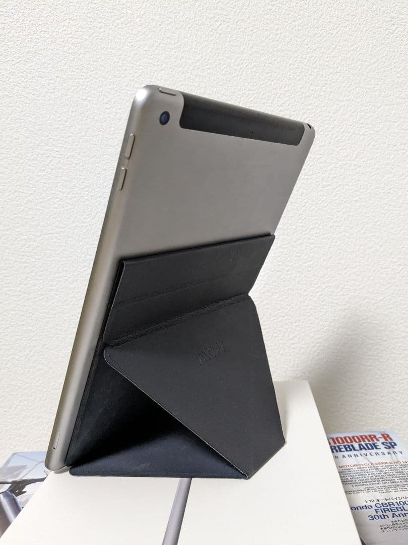 iPad 第6世代 WiFi Cellular 128GB