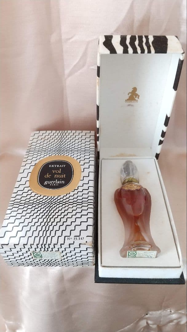 楽一番公式アカウント50　GUERLAIN　夜間飛行　15ml薔薇のつぼみ