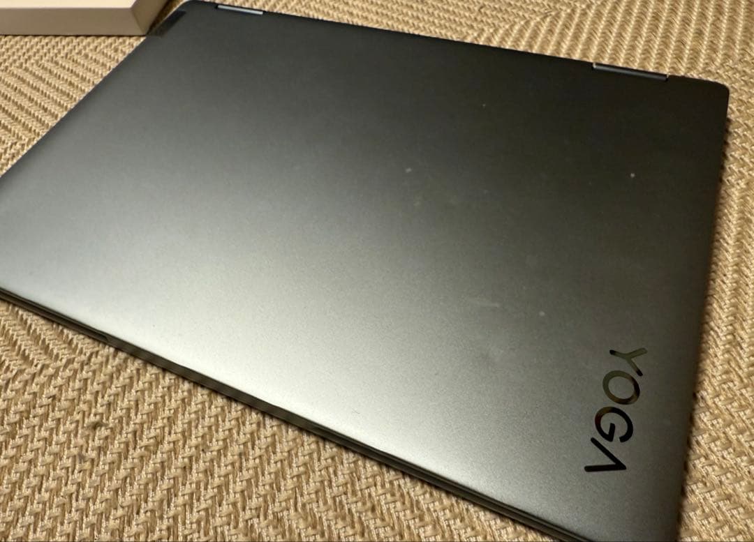 ホンモロコ　Lenovo YOGA 770 本体 Ryzen7 6800U