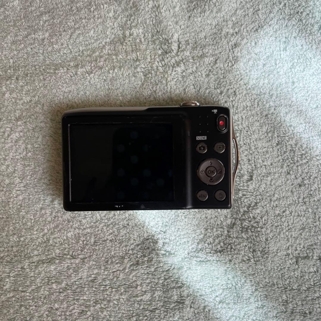 デジタルカメラ　Nikon COOLPIX S3300
