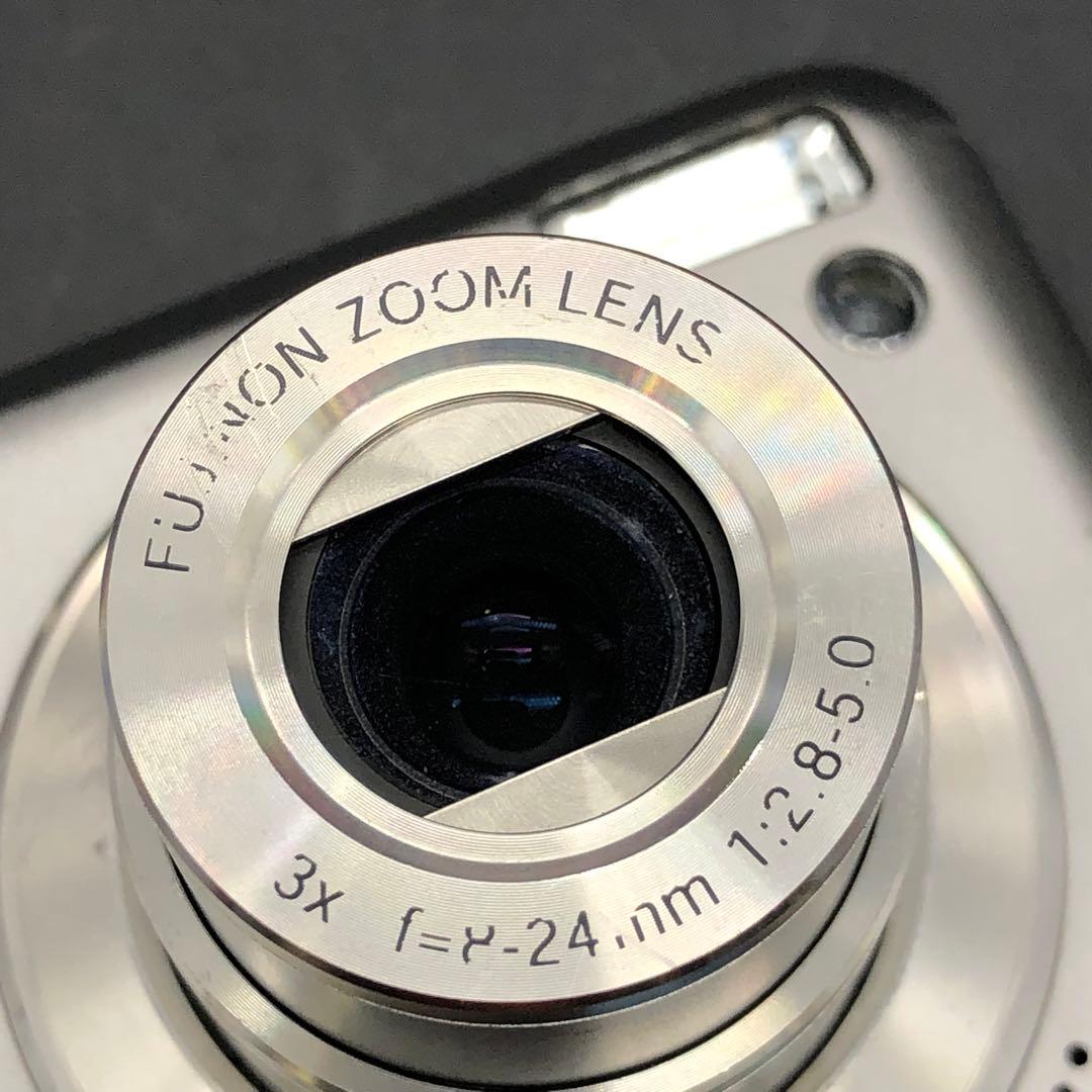 FUJIFILM FinePixF31fd デジタルカメラ　xDカード付き