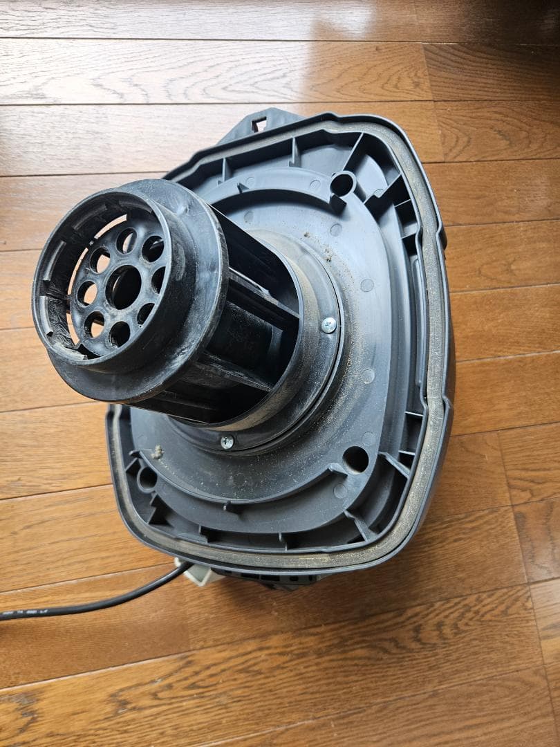 RYOBI リョービ 乾湿両用 集じん機 VC-51