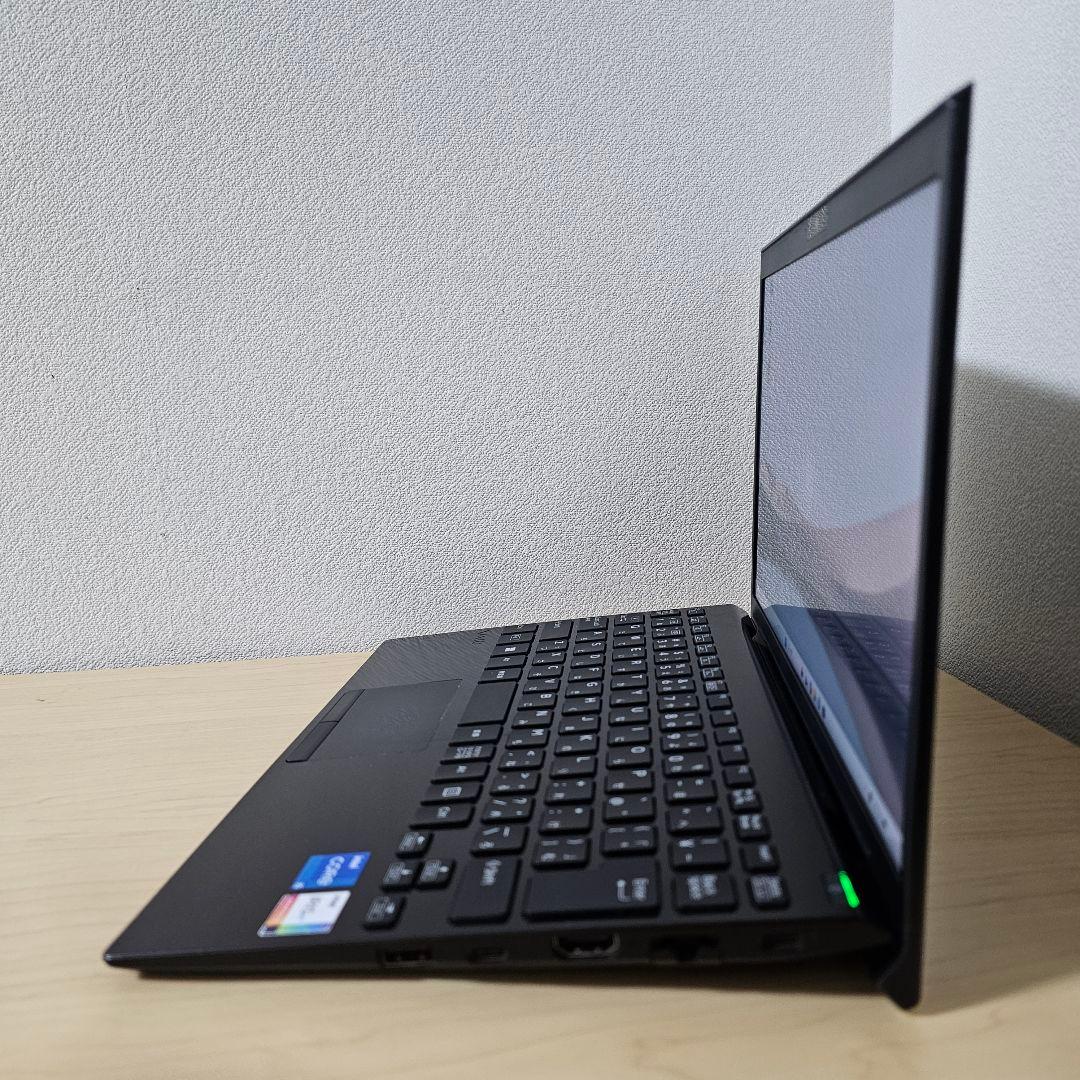 Vaio Pro PJ／Core i5 11世代／LTE内蔵／小型軽量