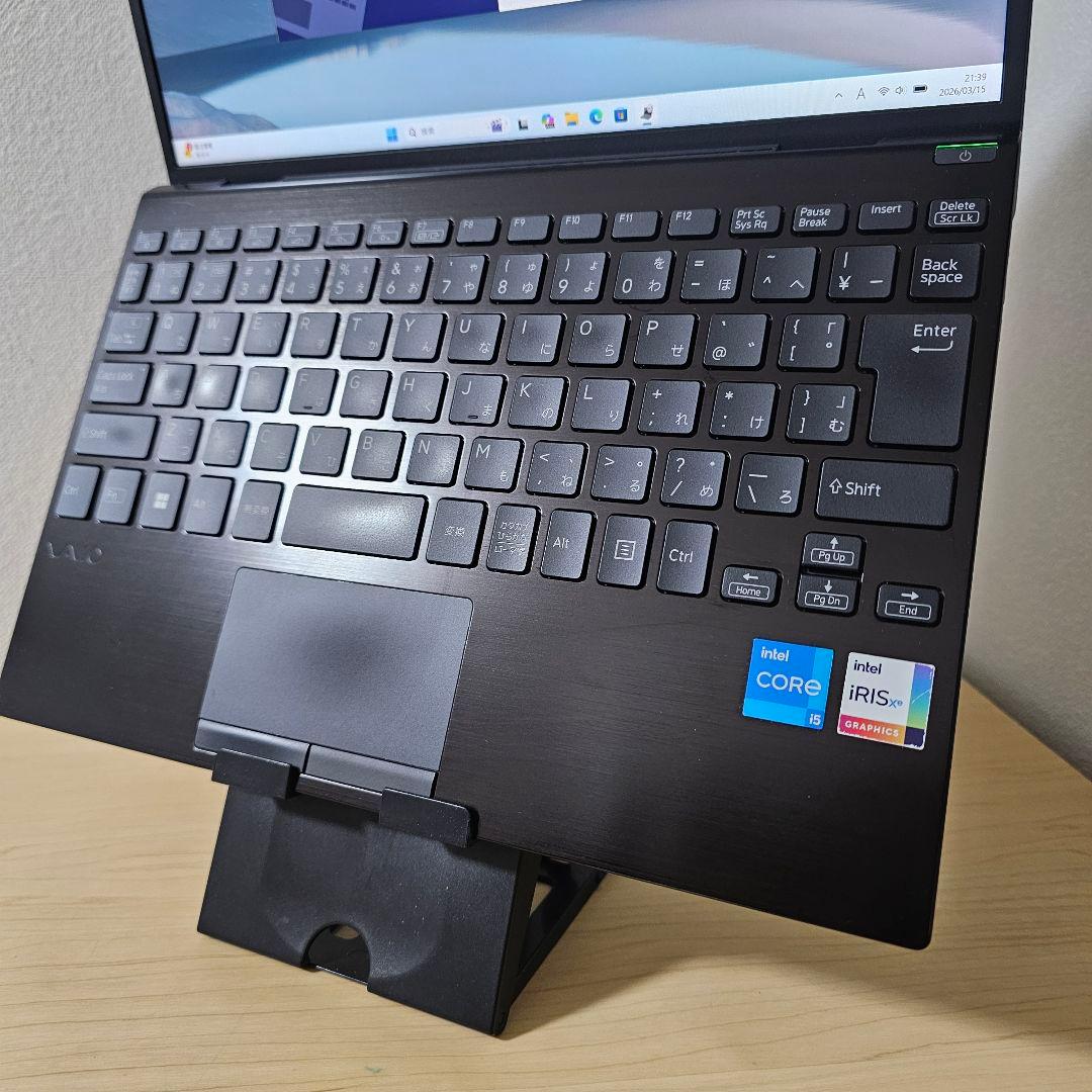 Vaio Pro PJ／Core i5 11世代／LTE内蔵／小型軽量