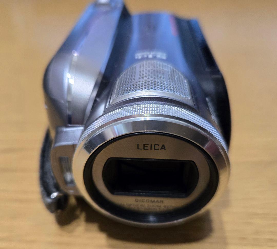 パナソニック製　デジタルハイビジョンカメラ中古品「HDC-HS9」
