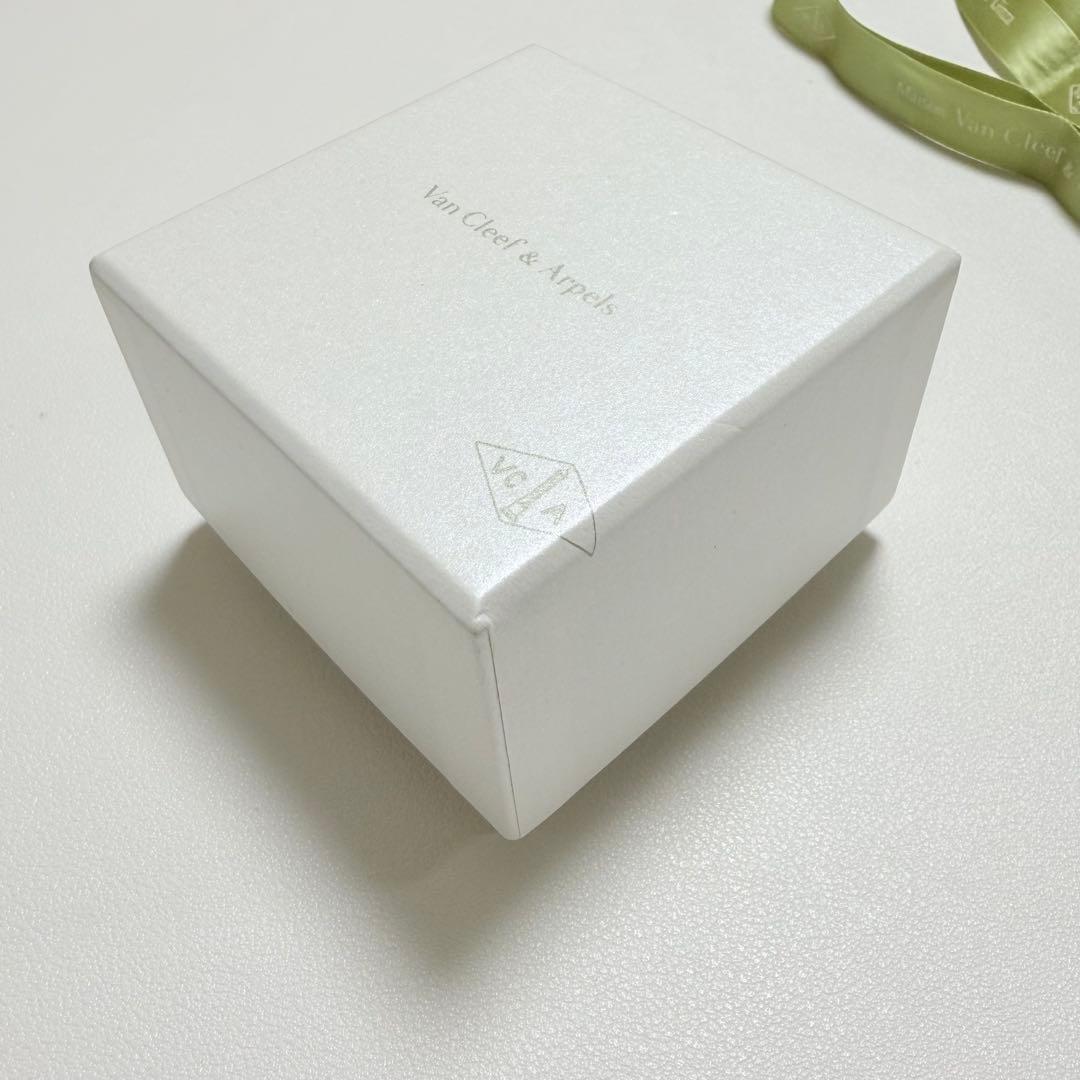 美品　ヴァンクリーフ&アーペル　ネックレスケース　空箱　アクセサリー入れ