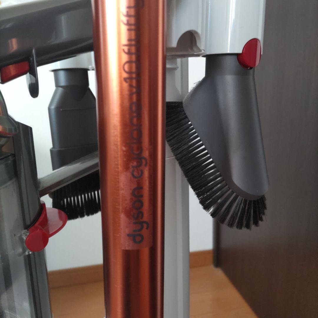 Dyson V10 コードレススティッククリーナージャンク商品　収納スタンド