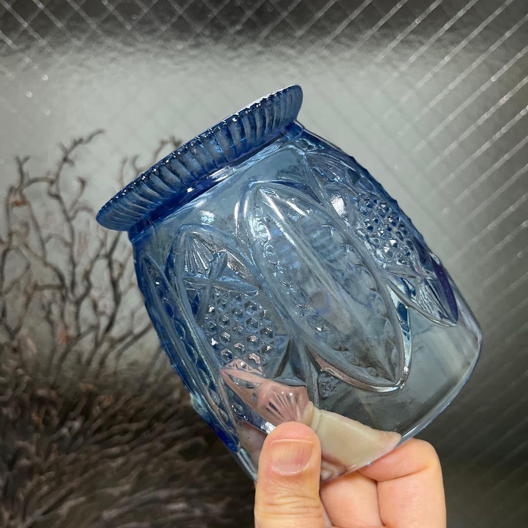 骨董　時代ガラス　希少　瓜型　切子調プレス　紫陽花ブルー　飴屋瓶　菓子瓶　ウラン