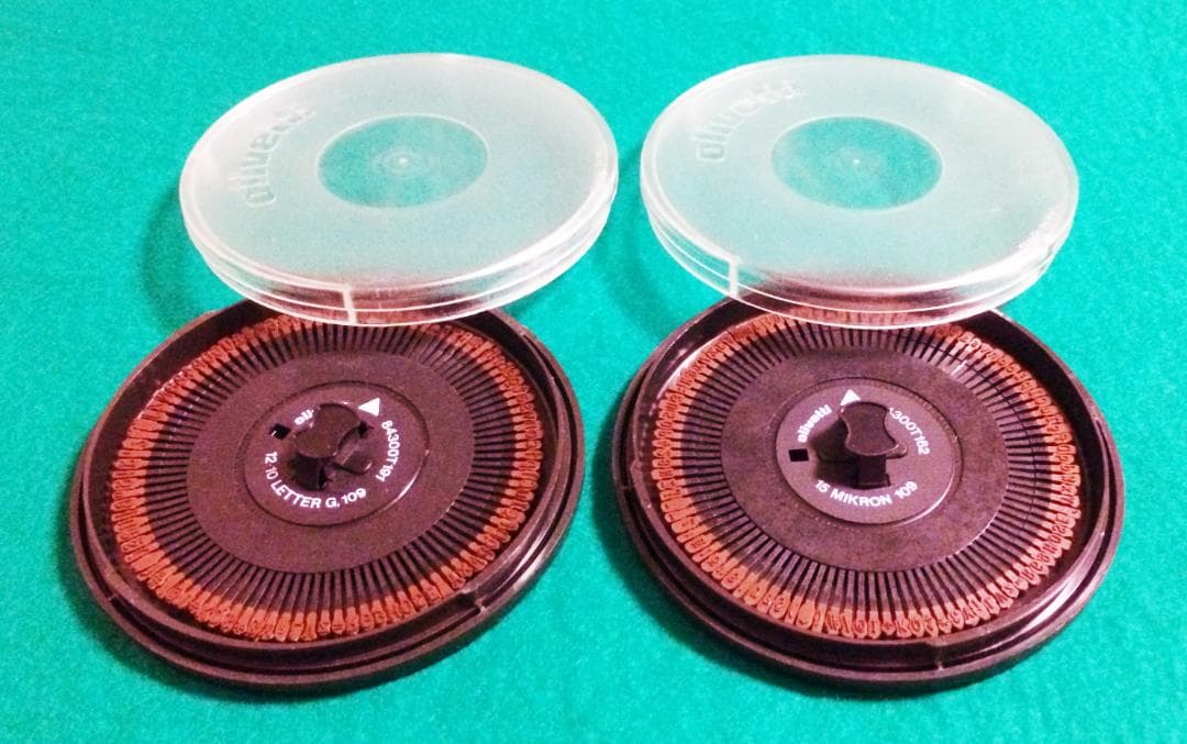オリベッティ Olivetti 843T Daisy Print Wheel