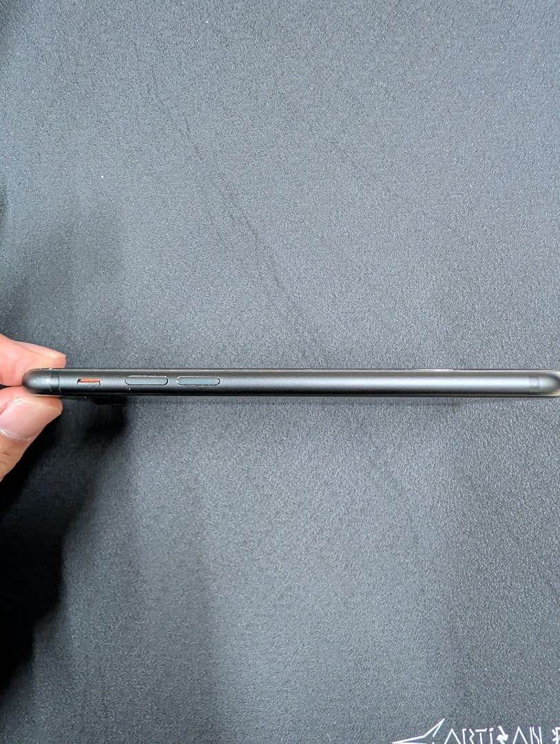 スマートフォン本体 iPhone XS 64GB / 7 128GB