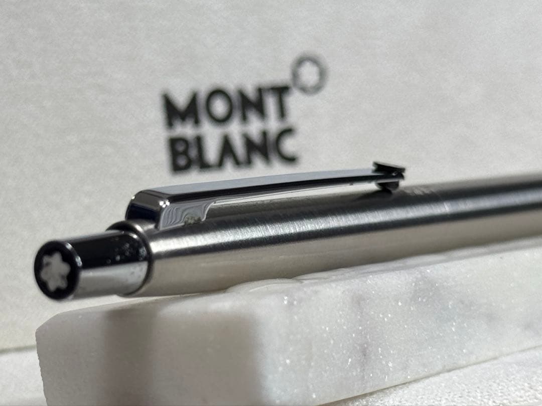 【新品未使用】MONT BLANC シルバーボールペン　スリムライン