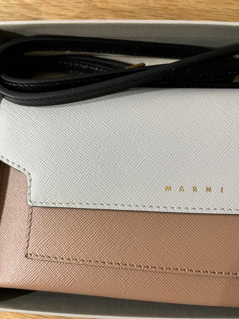MARNI マルニ MARNI ショルダーウォレット 財布 ショルダーバッグ