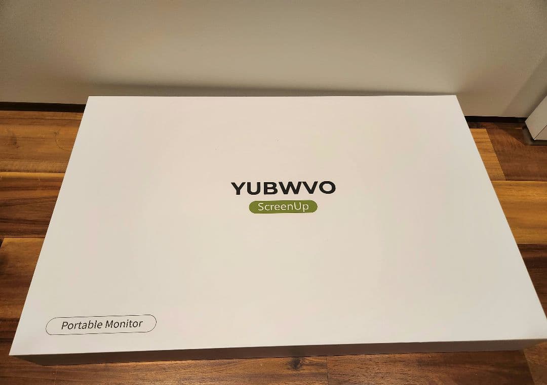 YUBWVO　縦配置可能なモバイルモニター　SCREENUP　スクリーンアップ