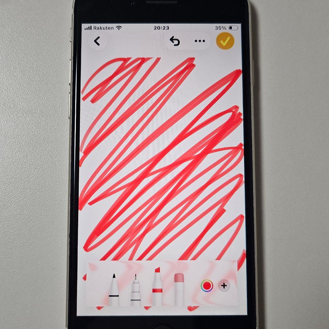 iPhone SE 第3世代 64GB リアカメラ交換 バッテリー ８２％