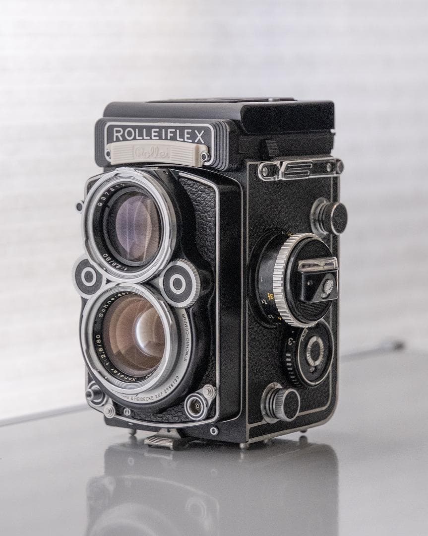 動作品Rolleiflex 2.8F Planar二眼レフwhite face