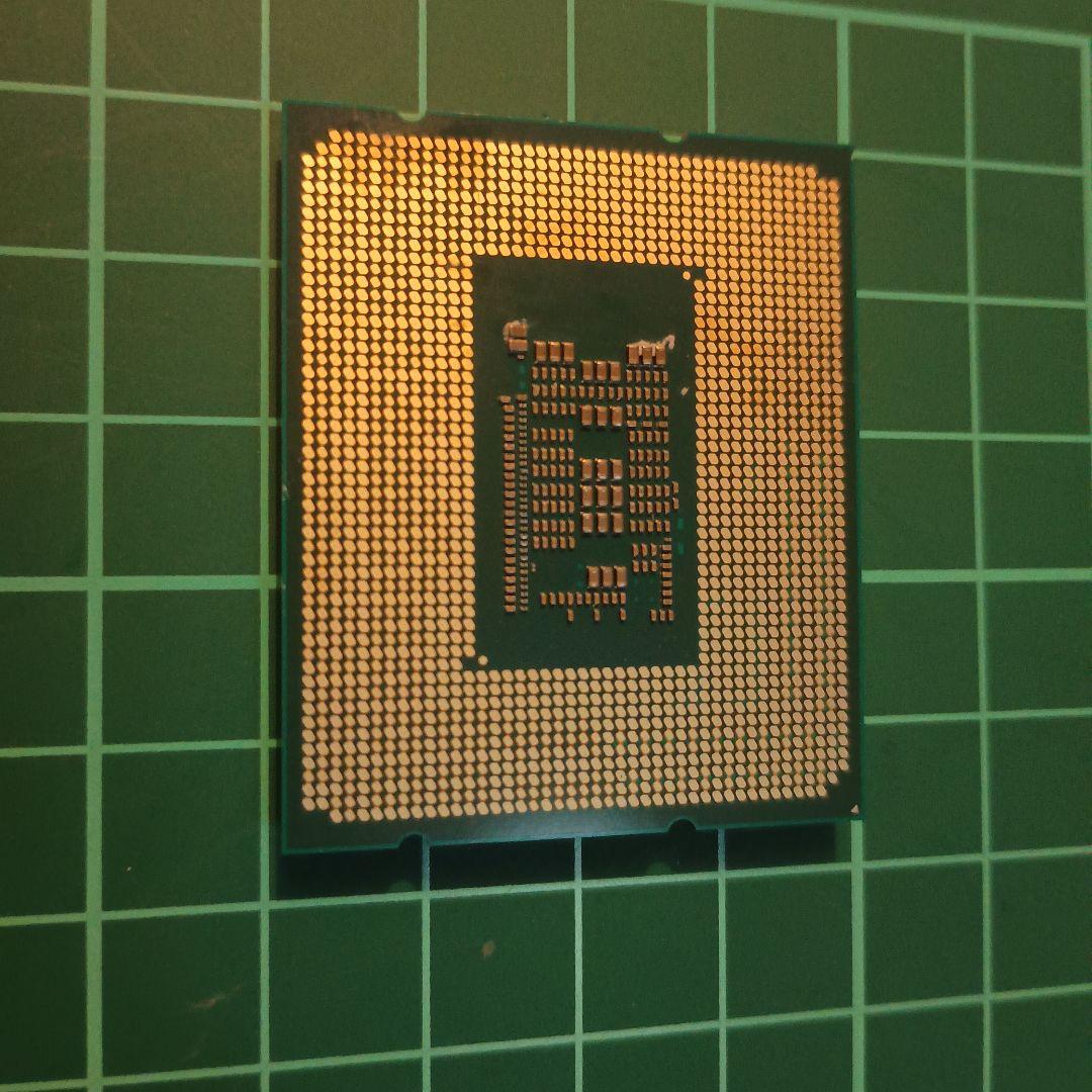 Intel Core i5-12400 CPUのみ