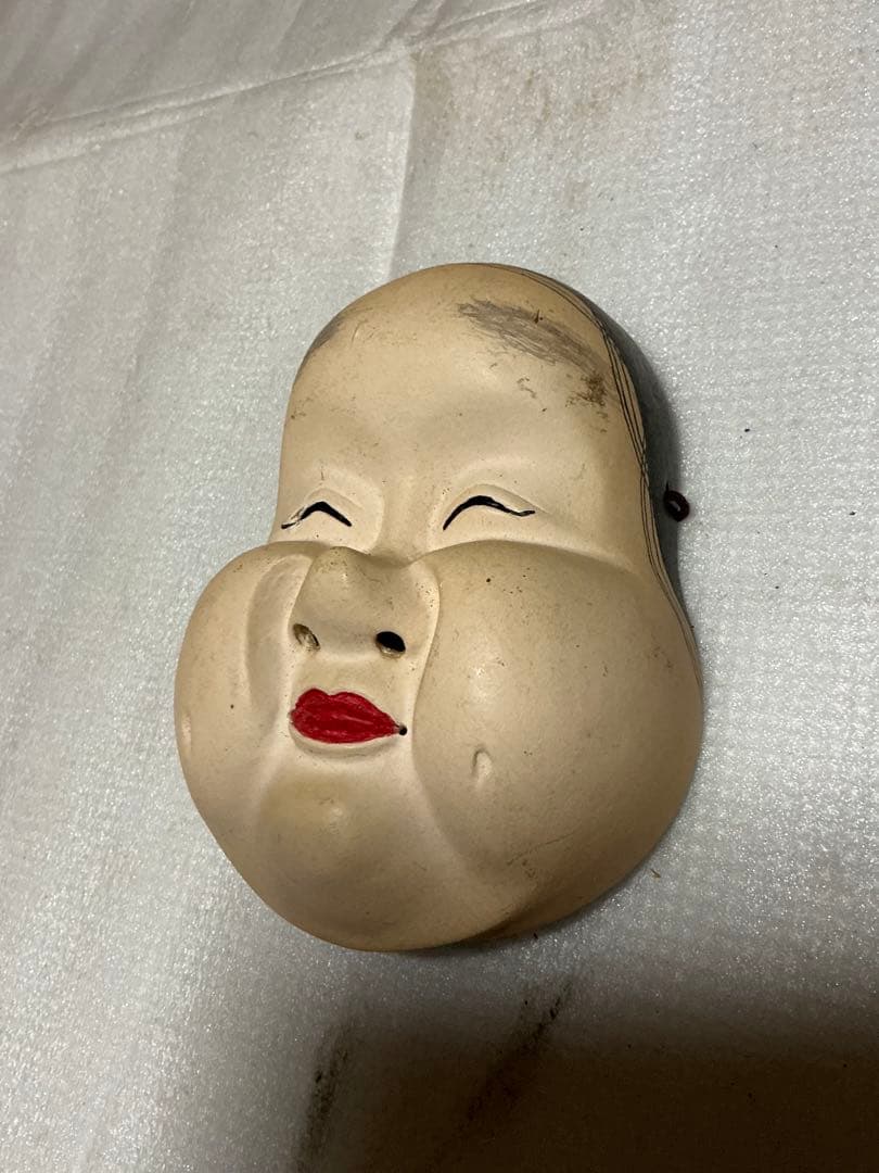 オカメさんのお面／木製。神楽用【中古品　縦／19センチ】。