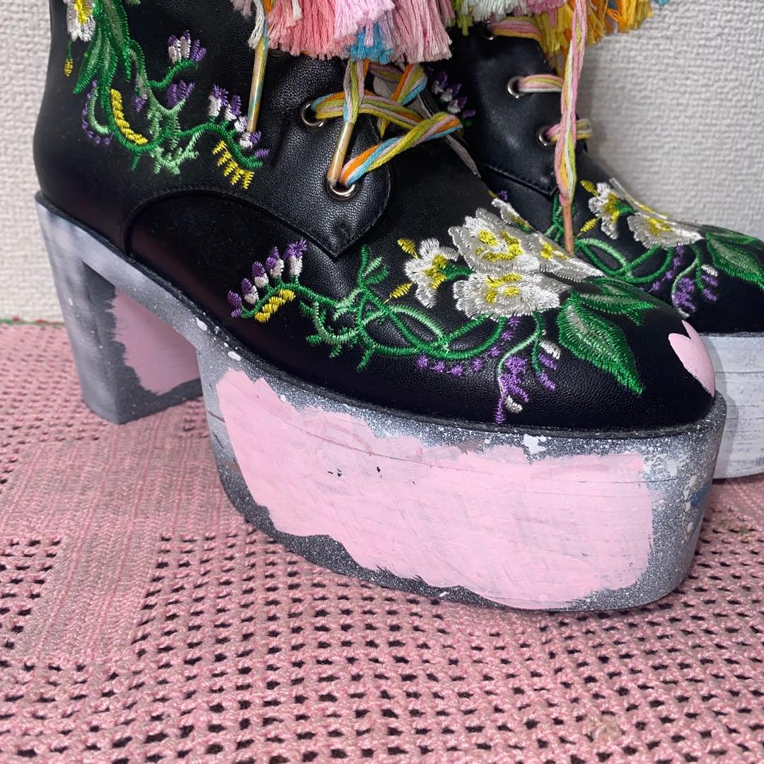 アートブーツ カラフル刺繍 厚底　インテリア