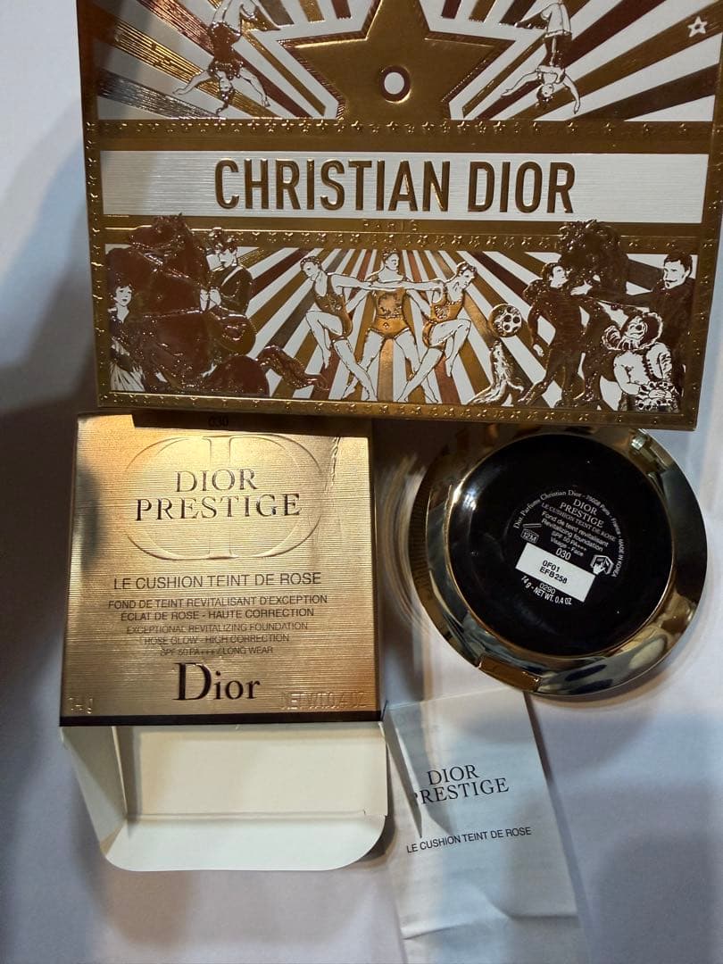 Dior クッションファンデーション タン ドゥ ローズ