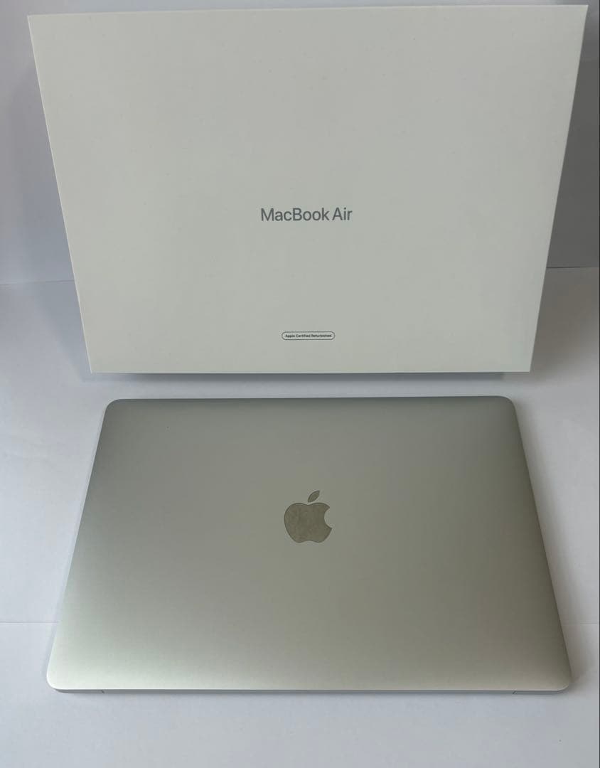 MacBook Air M1 8GBメモリ 512GB
