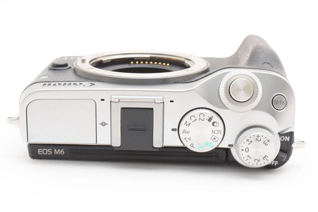 Canon EOS M6 ミラーレスカメラ 本体