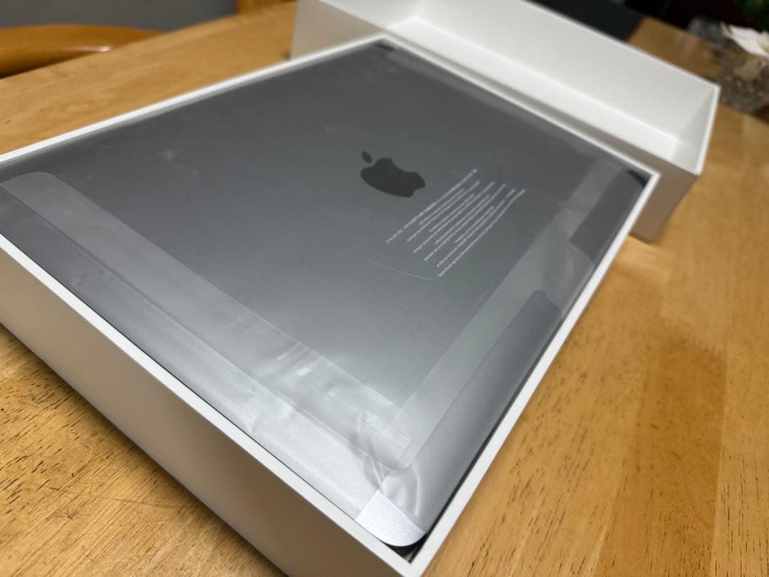 【値下げ中】MacBook air M1 8GPU 16GB 512GB