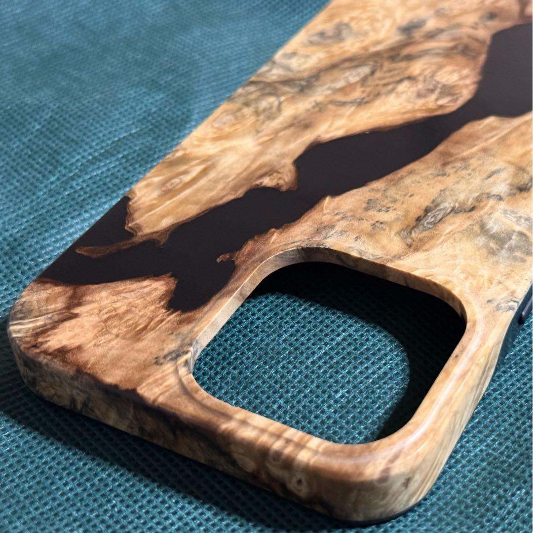 Apple iPhone 16 Pro Max MagSafe対応 木製 ケース