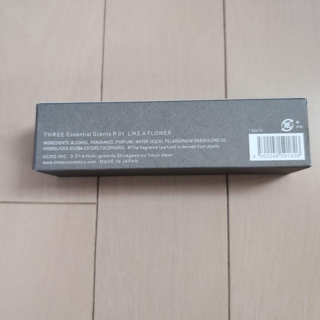 THREEエッセンシャルセンツ R01 LIKE A FLOWER 30ml