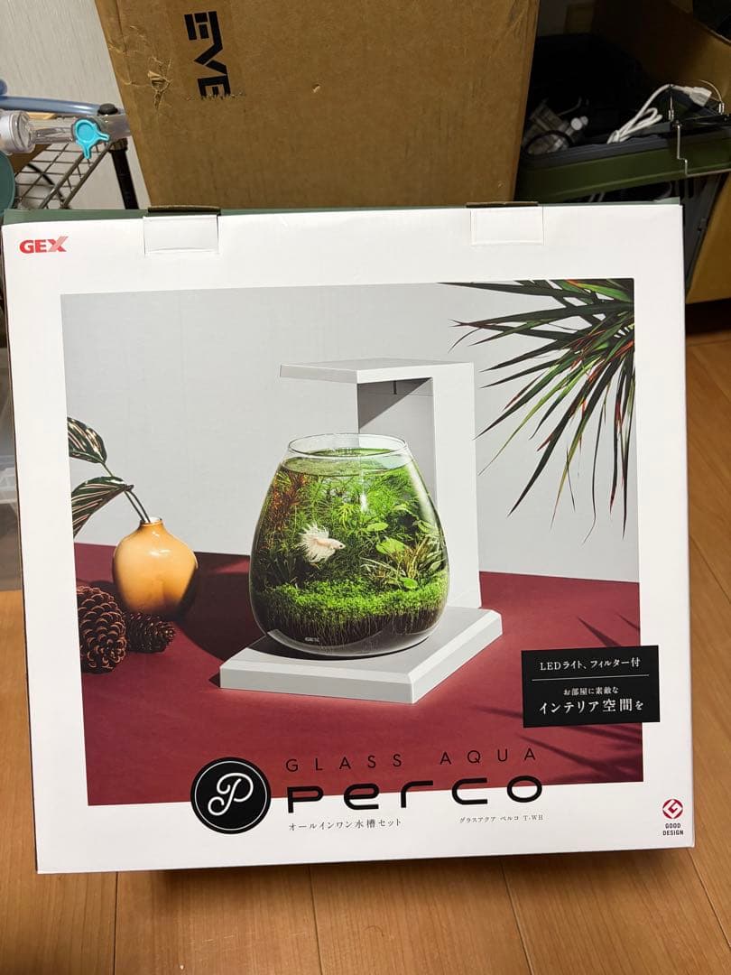 中古　GEX GLASS AQUA Perco LED付きガラス水槽