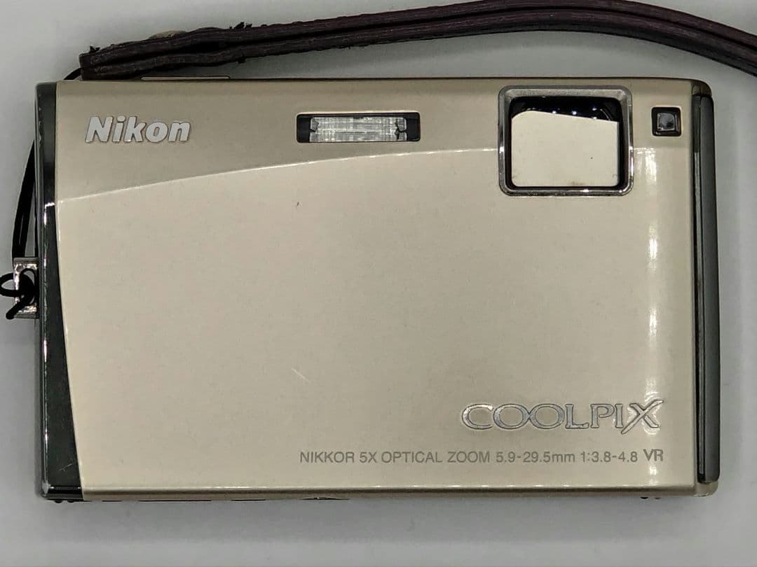 Nikon COOLPIX S60コンパクトデジタルカメラ リッチゴールド