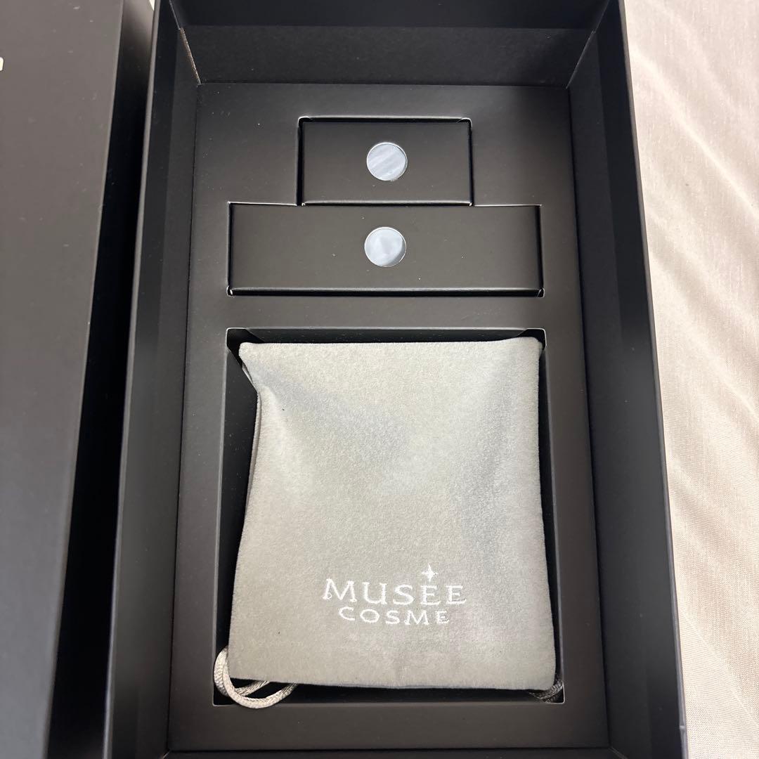 p*a様 MUSEE EMS Lift Brush 美顔器