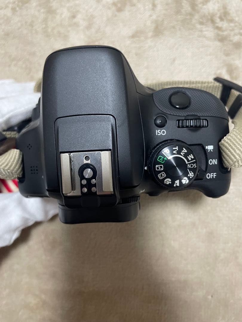 Canon EOS Kiss X7 デジタル一眼レフカメラ　ダブルズームキット