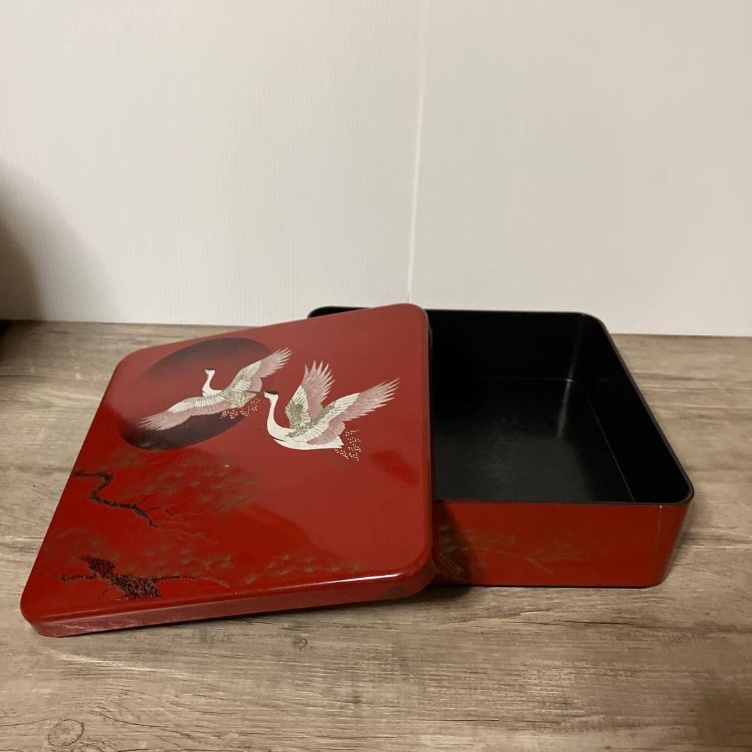 D-4 【訳あり】一段重 重箱 漆器 蒔絵 鶴 松 日の出 縁起物 お正月お祝い
