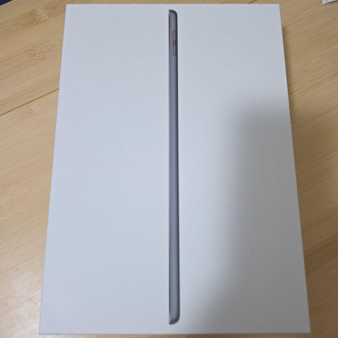 【第9世代】Apple iPad 10.2インチ スペースグレー 本体