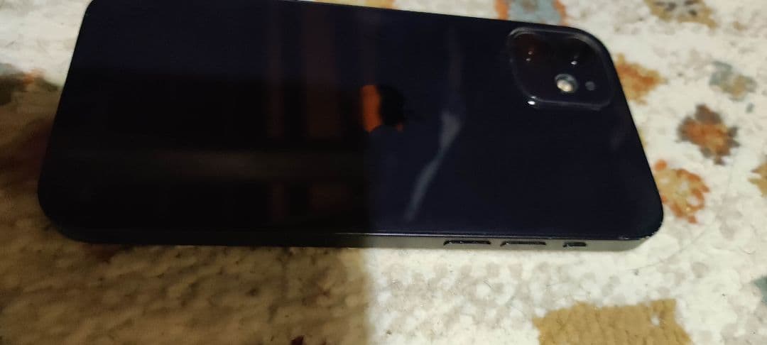iphone12　64GB ブラック
