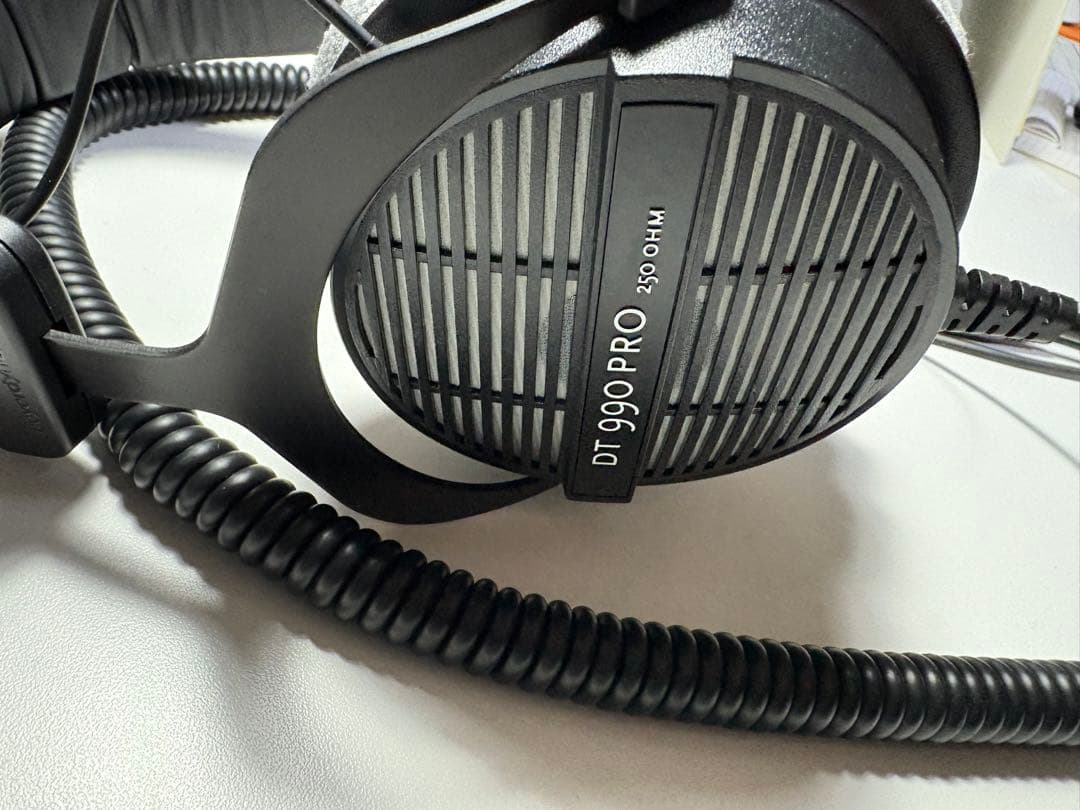 【美品】DT990PRO 250Ω beyerdynamic　有線ヘッドホン