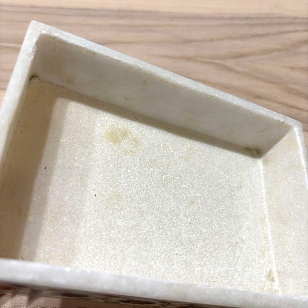 大理石の宝石箱　宝箱　インド　細工　花模様